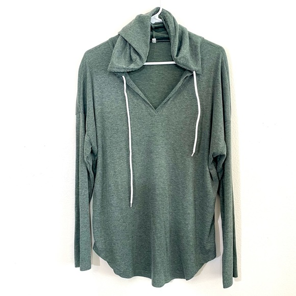 Sage green long sleeve hoodie shirt top, sz SM - Picture 4 of 16